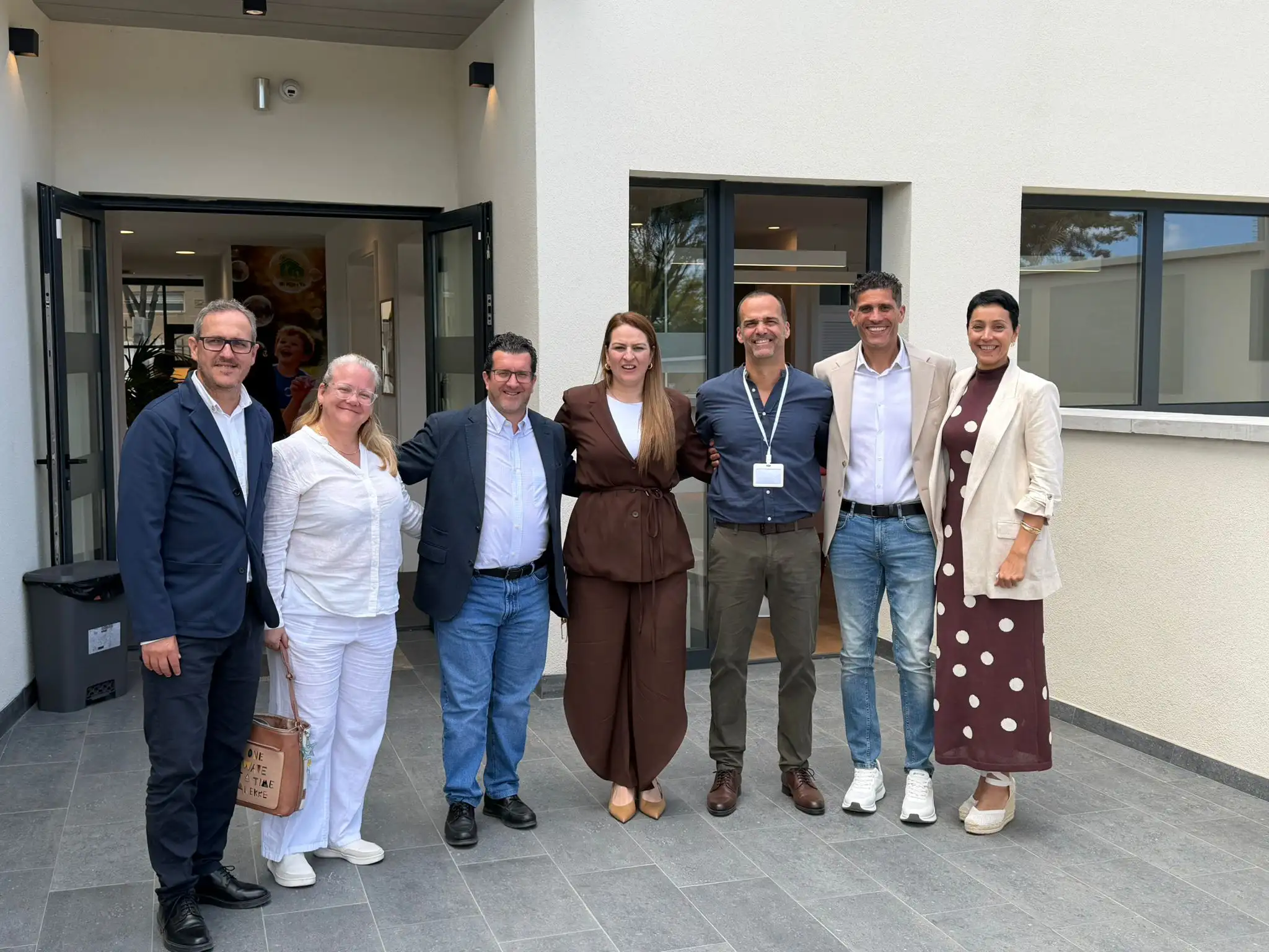 El alcalde de Arucas asiste a la inauguración de la nueva Casa-Sede  de la Asociación Mi Hijo y Yo