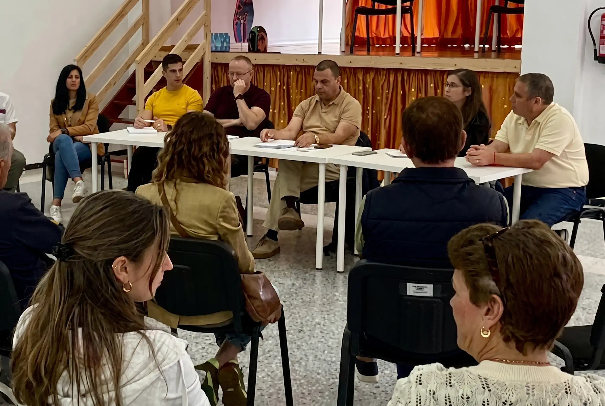 Juntos por Guía lleva a Becerril su plan de escucha activa “Barrio a Barrio”