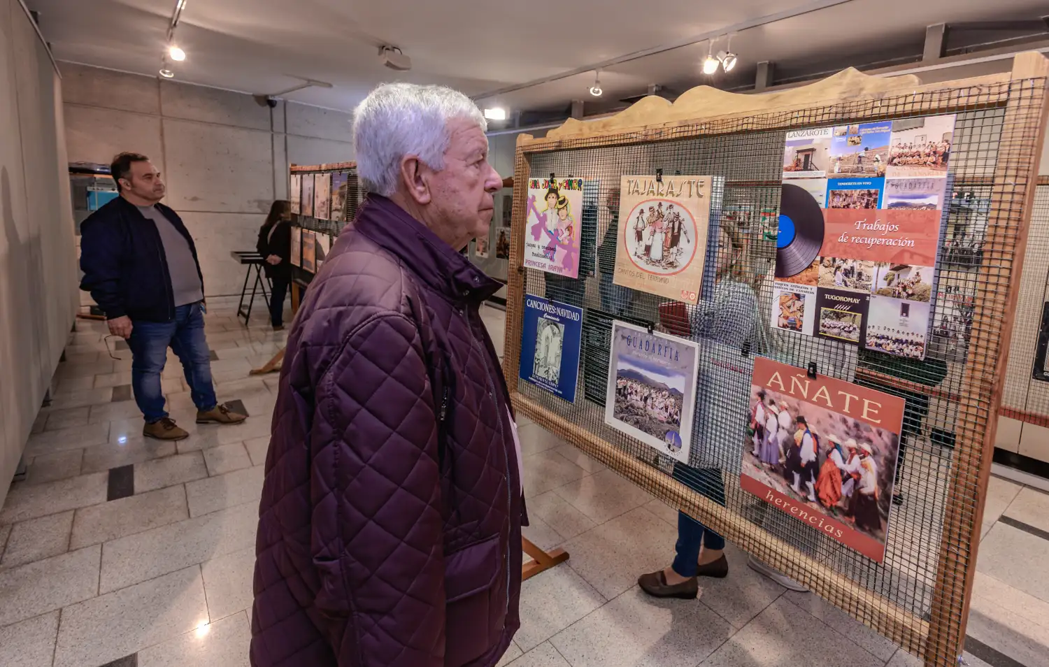 “la Música Canaria En Vinilos A Través De Las Carátulas”