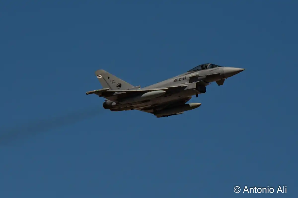 Presentacion del Eurofighter Typhoon (C.16) en Gando por Antonio Ali