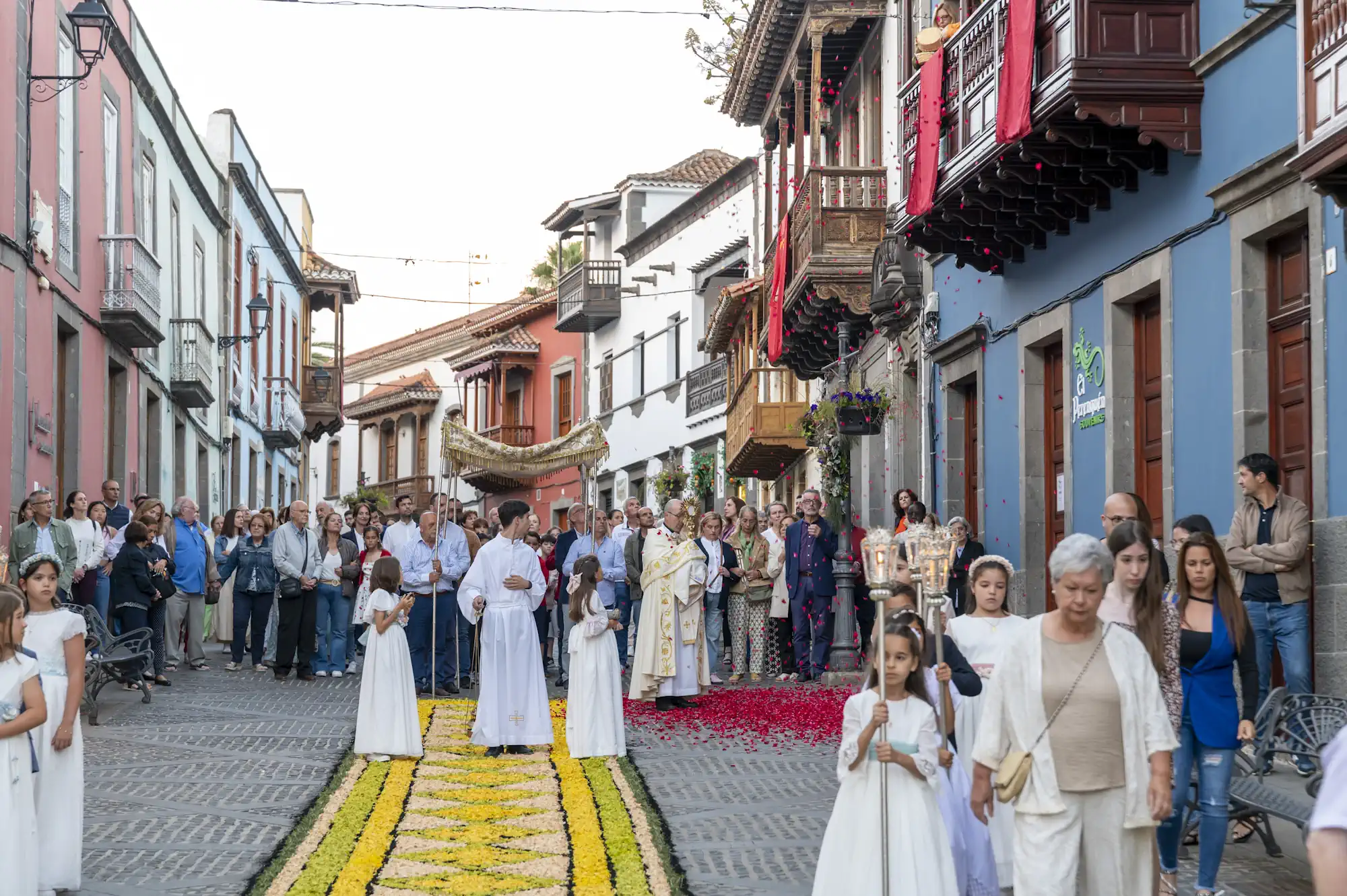 Teror celebra el Corpus Christi el domingo 7 de junio con las tradicionales alfombras en las calles