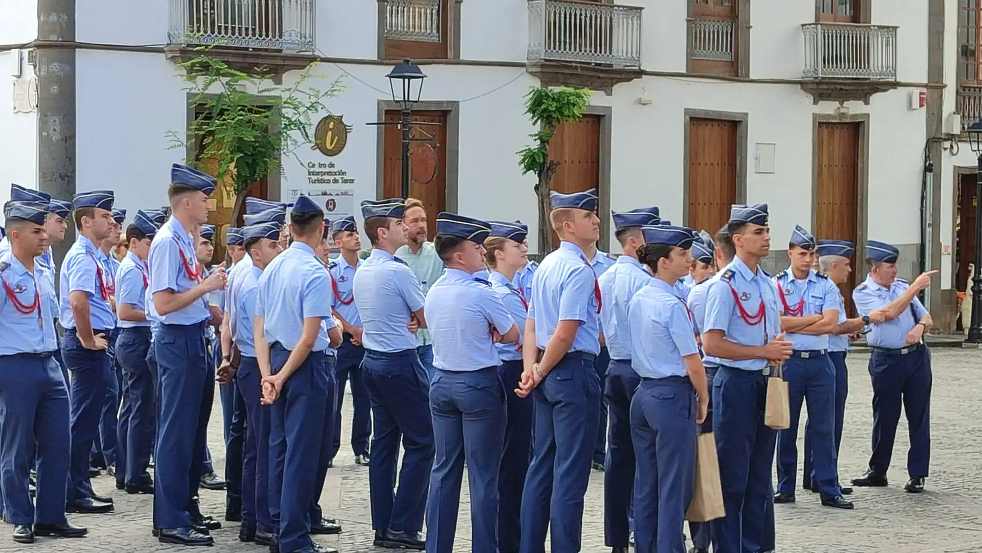 La princesa Leonor visitó Teror por primera vez con el alumnado de la Academia General del Aire y del Espacio