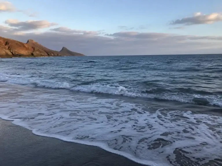 Allí Donde El Mar