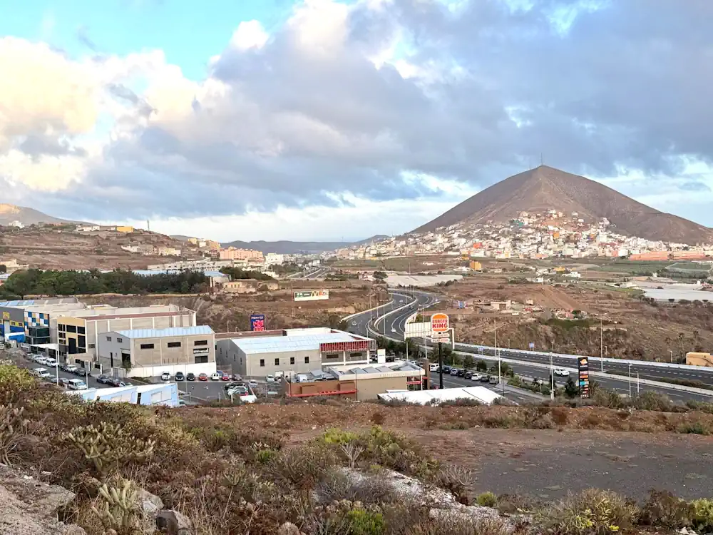 Imagen Tomada Desde La Zona Industrial De Guía
