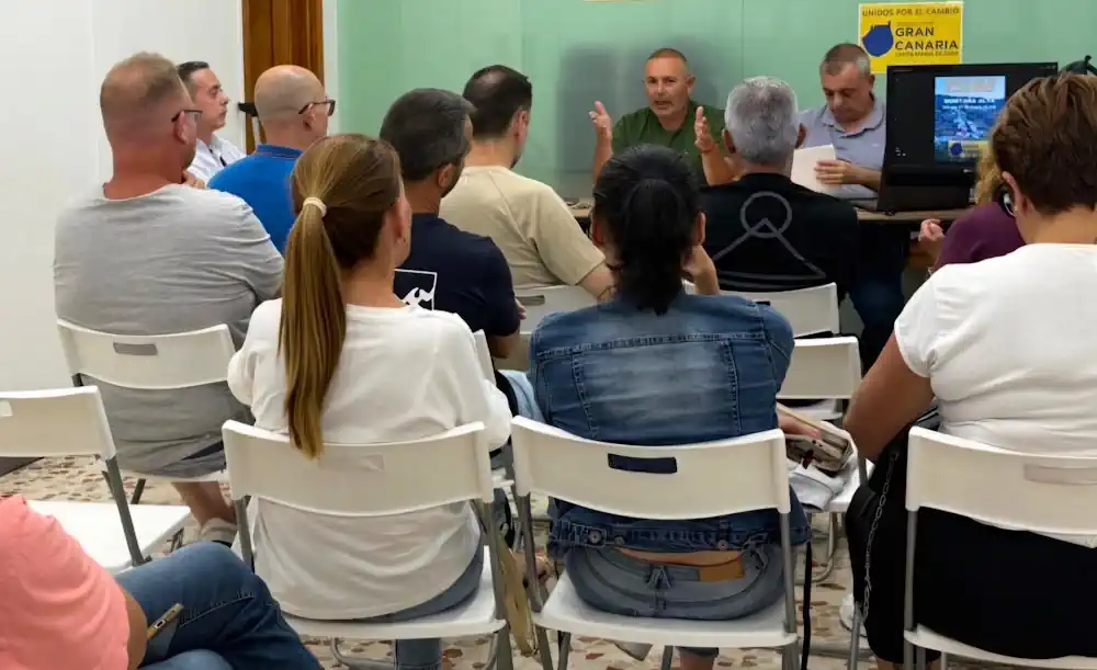 Unidos por Gran Canaria-Guía refuerza su compromiso con los vecinos en una productiva reunión de trabajo