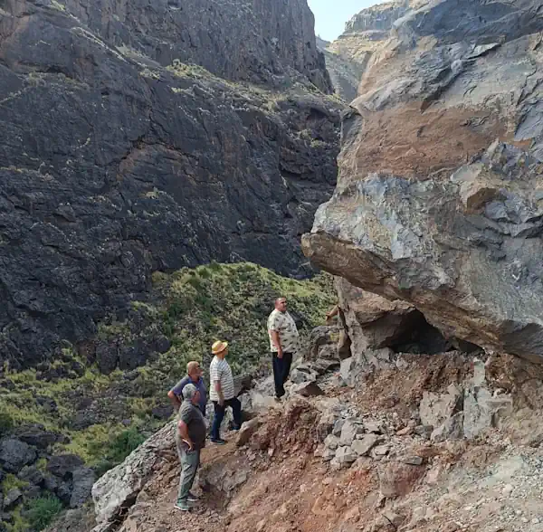 La Aldea de San Nicolás coordina las actuaciones para recuperar el canal de riego afectado por el derrumbe a consecuencia de la borrasca Therese