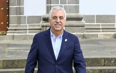 El Dr. Luis Peña pregona la Fiesta del Pino 2026 este viernes 28 de agosto