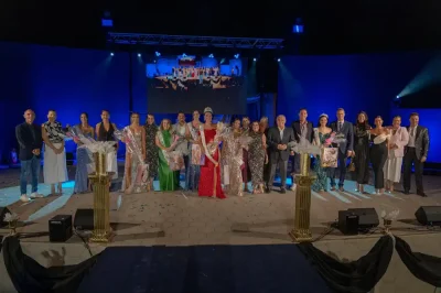 La Aldea de San Nicolás corona a María Kimberley De Castro como Reina Adulta 2026