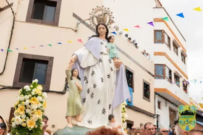 Barrial vive su fin de semana grande en honor a Nuestra Señora de los Desamparados
