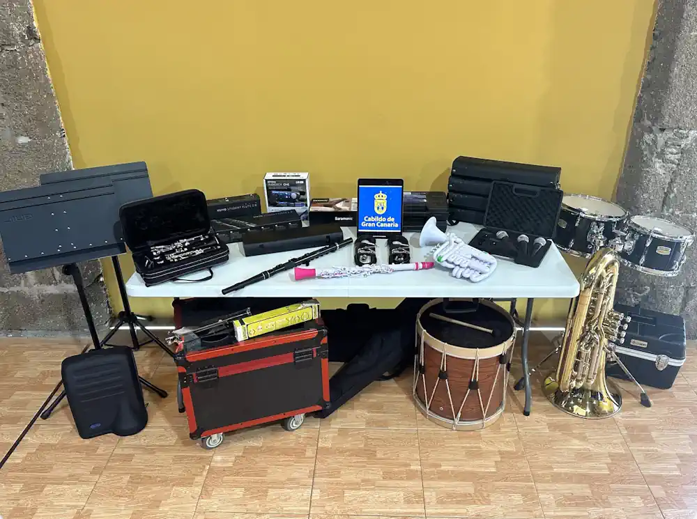 Instrumentos De La Escuela De Música De Gáldar Con La Subvención Del Cabildo De Gran Canaria 1