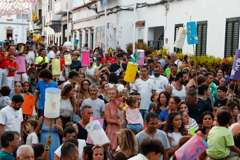 La Cantera De La Rama Inunda Las Calles De Agaete