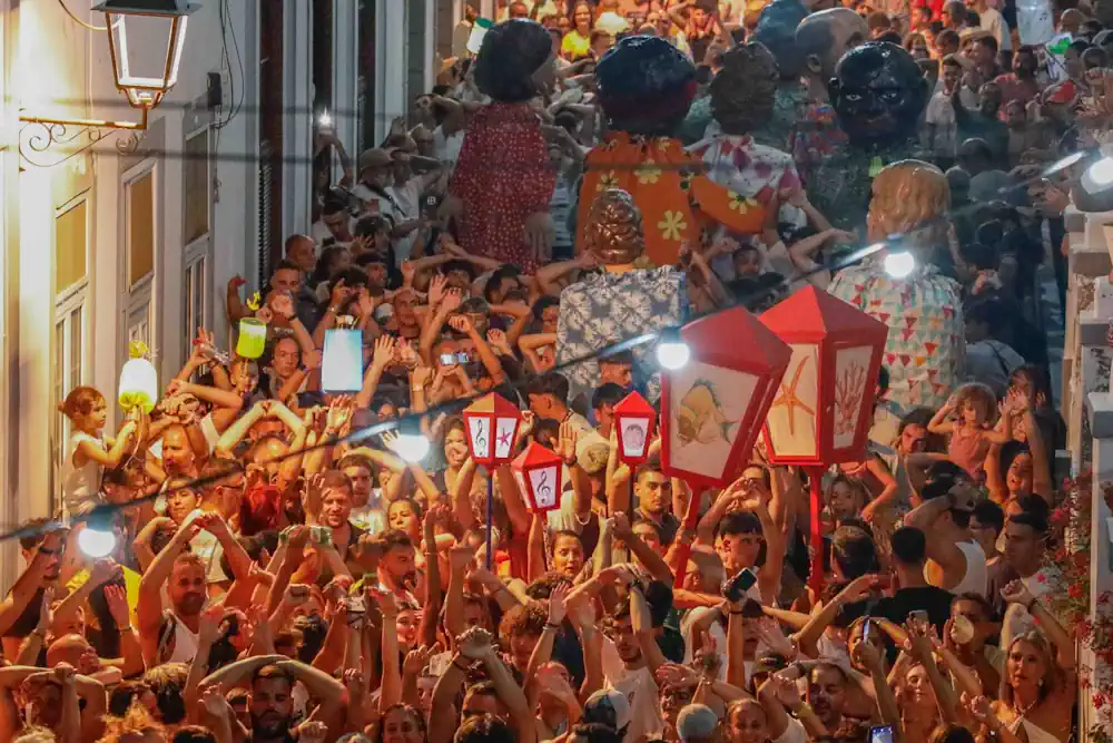 La Retreta ilusiona Agaete con una noche mágica