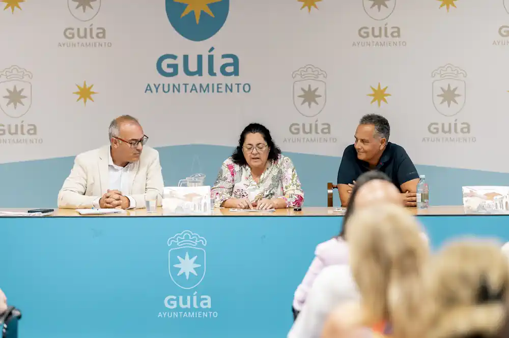 El cuento Las cartas de Guía, de Santiago Gil y Lorena J. Ossorio, recorre quinientos años de la historia del municipio a través de personajes reales y ficticios