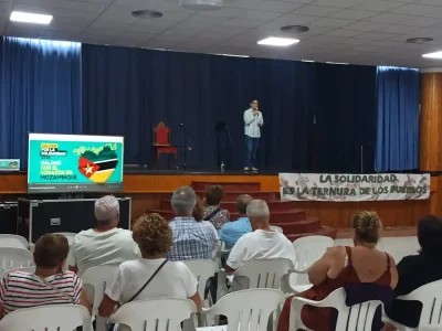 Barrial acoge una gala solidaria de Gáldar en apoyo a la educación en Mozambique