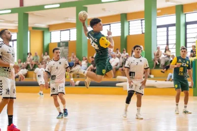 El MMT FEST Balonmano Gáldar Gran Canaria cae ante el Balonmano Lanzarote Ciudad de Arrecife en un partido igualado (23-24)