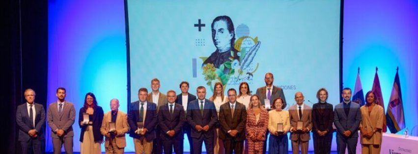 08_distinciones-Viera-Clavijo20-777x437