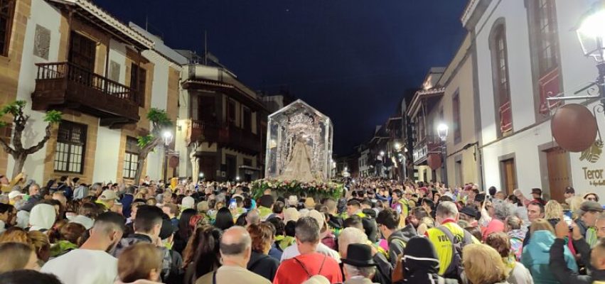 31_Bajada-Virgen9-777x437