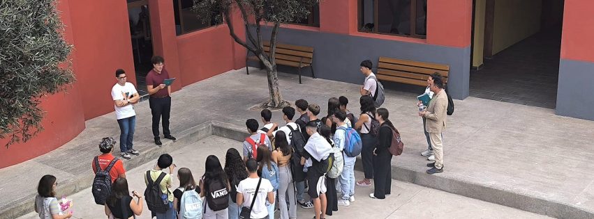 Alumnado del municipio en la Casa de Juventud