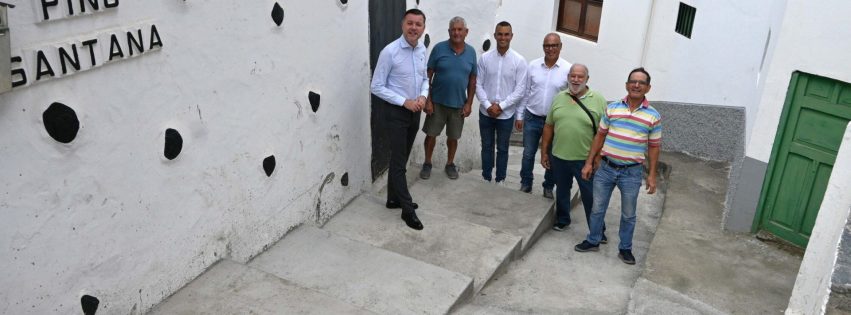 Callejón Pino Santana en Anzofé