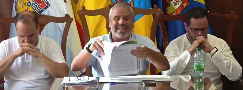 Comisionada Transparencia 1