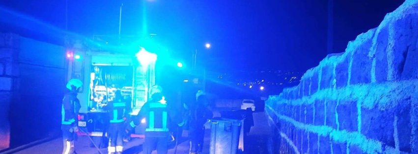 Contenedores en barrial 1