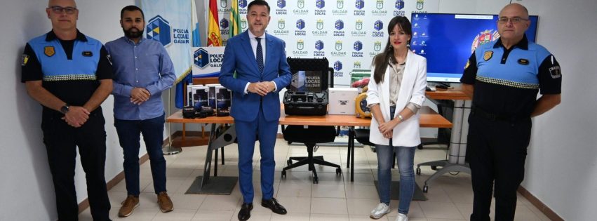 De izquierda a derecha, Juan Manuel Sosa, Ulises Miranda, Teodoro Sosa, Valeria Guerra y José Francisco Quesada De izquierda a derecha, Juan Manuel Sosa, Ulises Miranda, Teodoro Sosa, Valeria Guerra y José Francisco Quesada