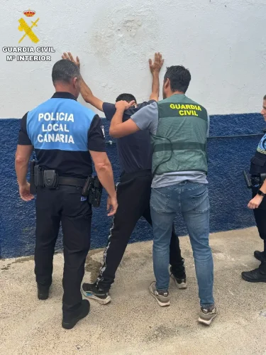 Detenido Guardia Civil Y Policia Local Gáldar