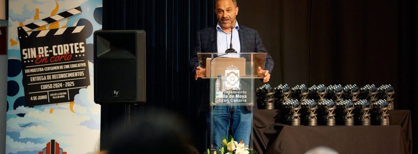 ENTREGA DE PREMIOS SIN RE-CORTES MOYA 64