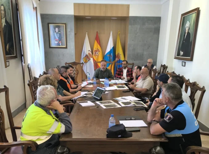 El Alcalde, Alfredo Gonçalves Ferreira, Presidió Hoy Martes La Junta De Seguridad De La Carrera Entre Cortijos