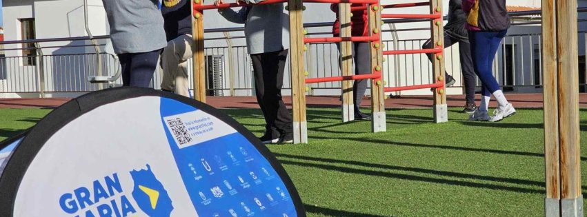 El consejero de Deportes visita el servicio de Gran Canaria Activa en Teror y supervisa la renovacion del Pabellon Polideportivo 5