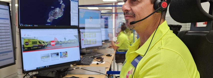 Enfermero coordinador del SUC en la sala operativa