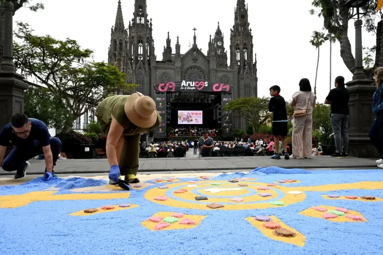 Fiesta De La Alfombrada.2026.8.