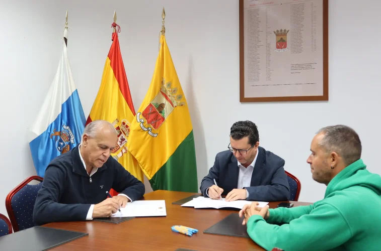 Firma De Convenio Arucas Rally Islas Canarias