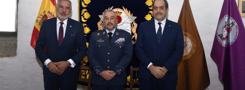 Foto 2_Firma colaboración EA_ULPGC_ULL