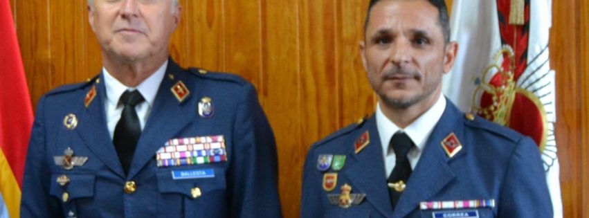Foto_De izquierda a derecha_general de brigada Juan Antonio Ballesta y comandante Francisco Manuel García