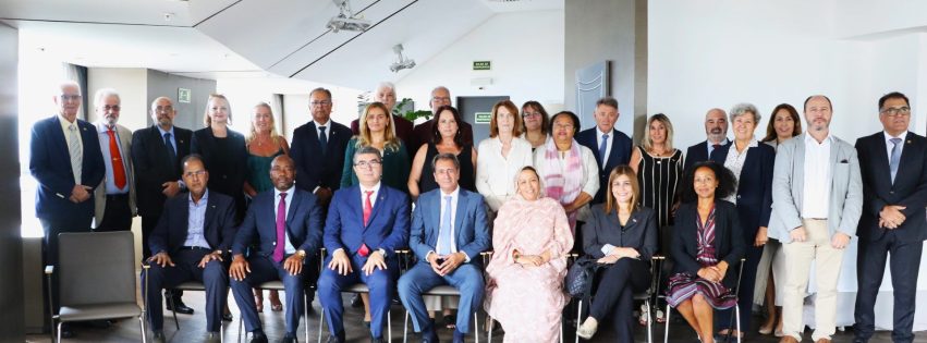Gráfica reunión con Luís Padrón presidente Cámara de Comercio de Gran Canaria
