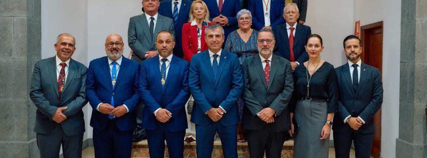 Honores y Distinciones Moya