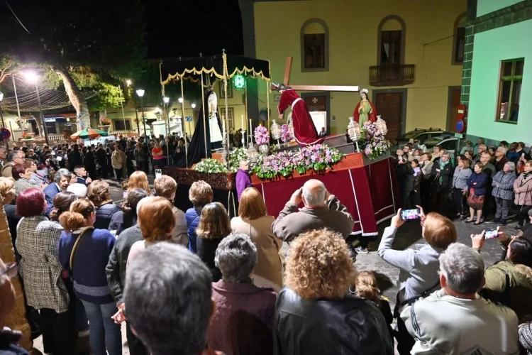 Imagen De Archivo Procesión Del Encuentro En Santa María De Guía