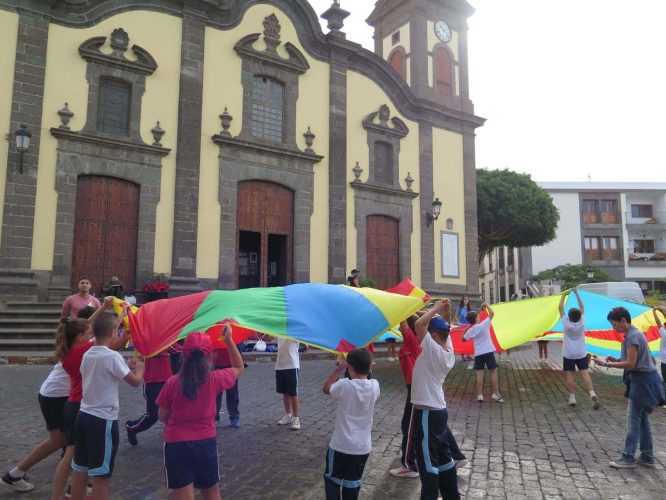 Imagen De Archivo De Encuentro Escolar Celebrado En El Municipio