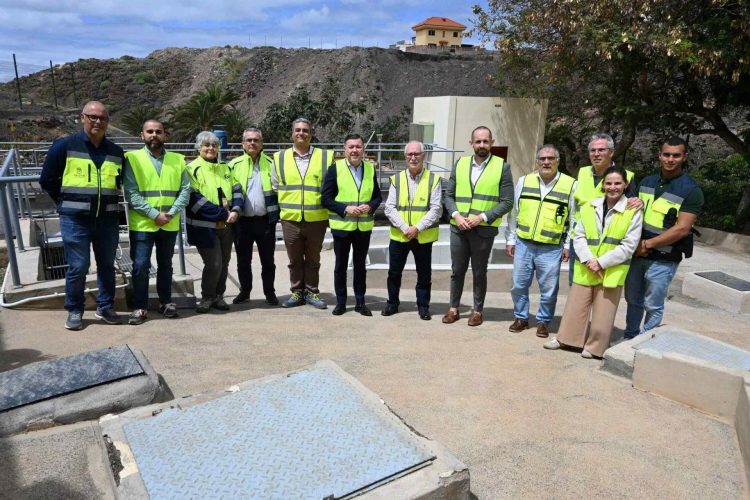 Imagen De Grupo En La Estación De Martorell