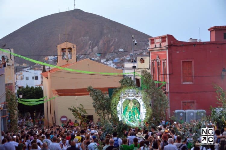 La Virgen En Guía100