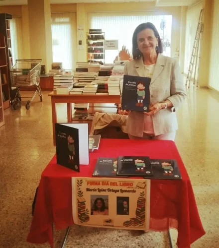 La escritora María Luisa Ortega Leonardo