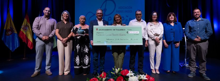 Entrega Manzana de Oro a Pequeño Valiente