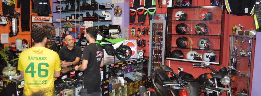 Motosport Juani renueva un año más su compromiso con el Balonmano Gáldar Gran Canaria