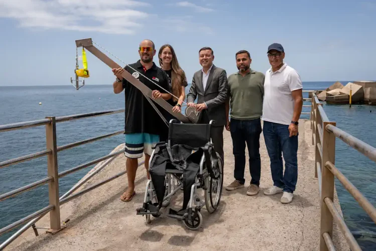 Nueva Grúa En Sardina Para El Buceo De Personas Con Movilidad Reducida