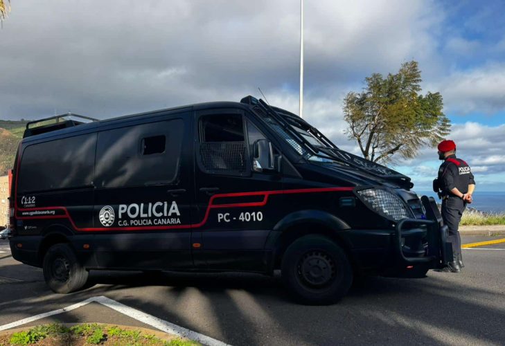Policía Canaria