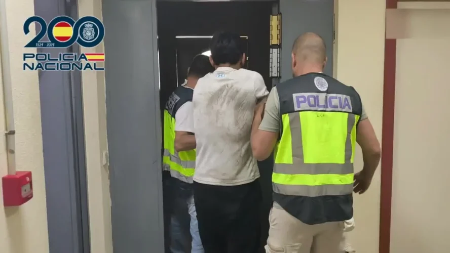 Policia Nacional Detenido En Jinamar