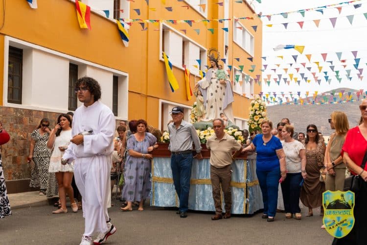 Procesión_de_nuestra_señora_de_los_desamparados_39