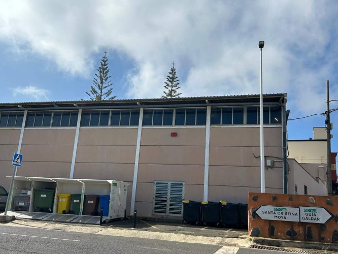 Punto Limpio Móvil En Casas De Aguilar, En Las Medianías Guienses