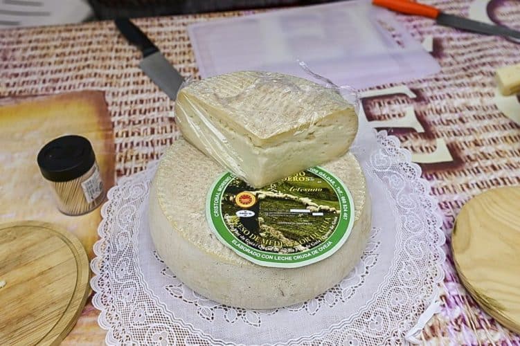 Queso De La Queseria El Cortijo De Caideros